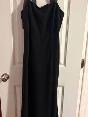 Classic Black Evening Gown - Women's Dress